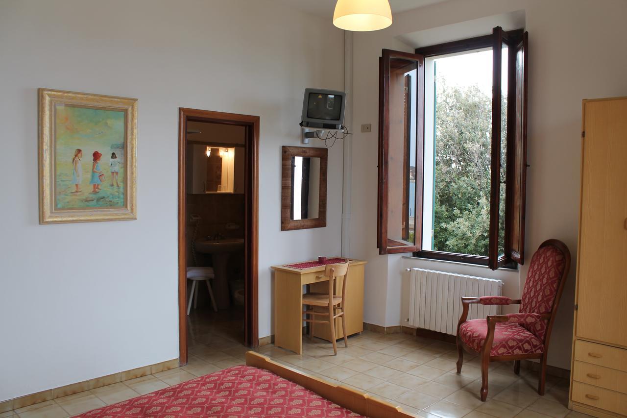 Hotel La Marinella Castiglioncello Kültér fotó