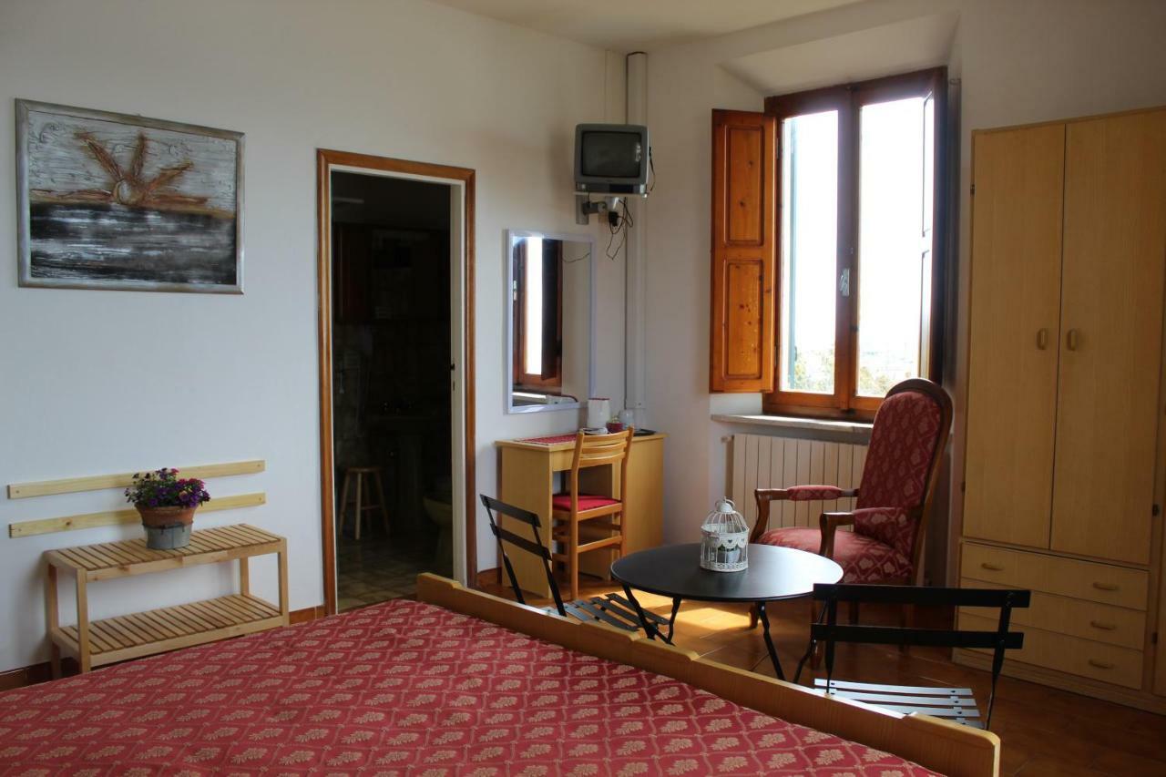 Hotel La Marinella Castiglioncello Kültér fotó